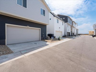 New construction Single-Family house 18151 E 51St Avenue, Denver, CO 80249 - photo 5 5