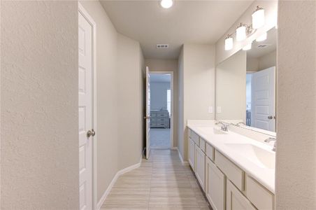 New construction Single-Family house 15107 Lakewood Avenue, Mont Belvieu, TX 77523 - photo 42 42