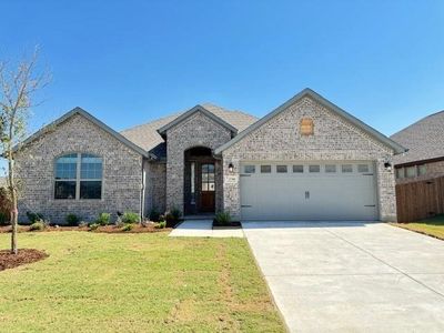 New construction Single-Family house 1746 Chestnut Oak Court, Waxahachie, TX 75165 Raleigh- photo 0