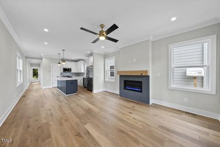 New construction Single-Family house 208.5 Grand Avenue, Raleigh, NC 27606 - photo 7 7