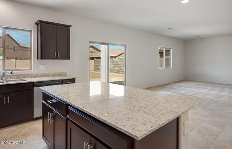 New construction Single-Family house 10830 W Chipman Road, Tolleson, AZ 85353 - photo 7 7