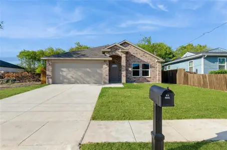 New construction Single-Family house 4806 Washington Street, Greenville, TX 75401 - photo 0