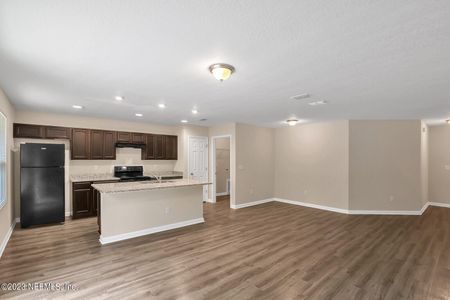 New construction Single-Family house 8445 Hewitt Street, Jacksonville, FL 32244 - photo 4 4