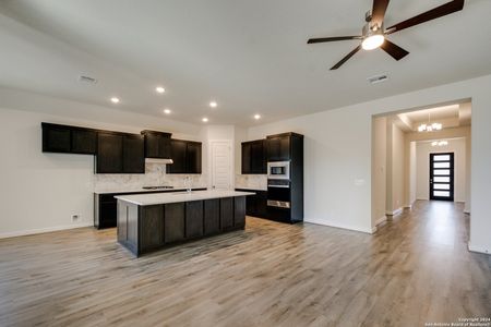 New construction Single-Family house 475 Orchard Way, New Braunfels, TX 78132 - photo 23 23