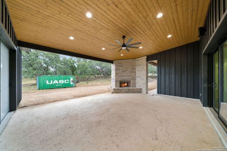 New construction Single-Family house 221 Sabinas Creek Ranch, Boerne, TX 78006 - photo 24 24