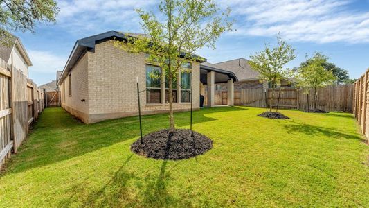 New construction Single-Family house 359 Jefferson Drive, Kyle, TX 78640 - photo 30 30