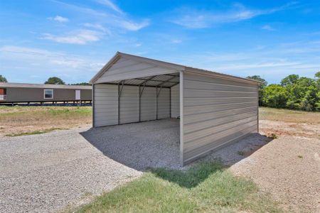 New construction Mobile Home house 169 Firefly Drive, Springtown, TX 76082 - photo 22 22