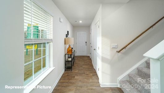 New construction Single-Family house 2012 Arum Drive, Charlotte, NC 28216 Taylor- photo