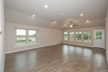 New construction Single-Family house 113 Cheyenne Dr, Floresville, TX 78114 Kingsley- photo 4 4