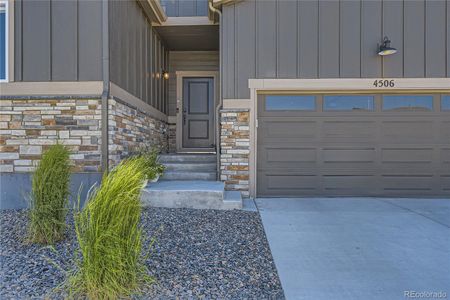 New construction Single-Family house 4506 River Highlands Loop, Elizabeth, CO 80107 - photo 1 1