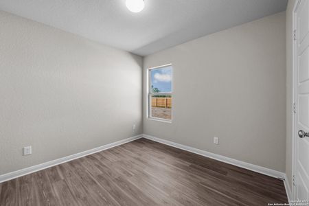 New construction Single-Family house 4230 Southton Woods, San Antonio, TX 78223 Freestone - C- photo 32 32