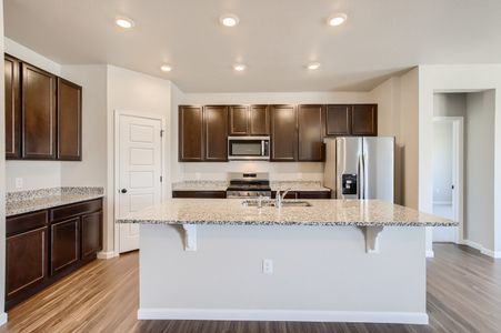 New construction Single-Family house 10153 Quentin Court, Commerce City, CO 80022 - photo 11 11