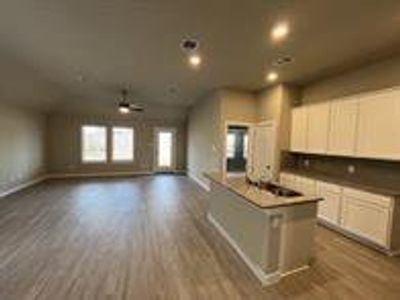 New construction Single-Family house 839 Deerhurst Lane, Magnolia, TX 77354 - photo 6 6