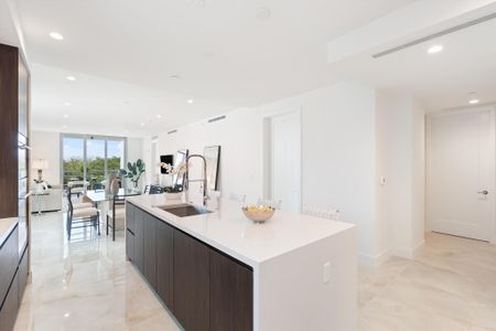 New construction Condo/Apt house 485 E Royal Palm Road, Unit 403, Boca Raton, FL 33432 - photo 2 2