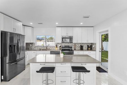 New construction Single-Family house 911 Arizona Avenue, Fort Lauderdale, FL 33312 - photo 14 14