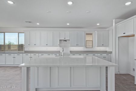 New construction Single-Family house 11940 W Luxton Lane, Avondale, AZ 85323 - photo 12 12