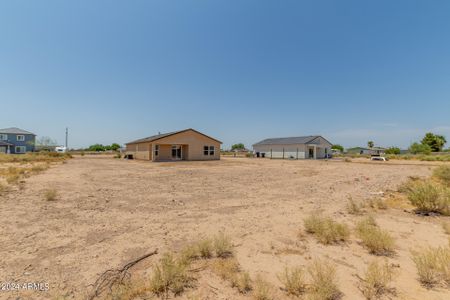 New construction Single-Family house 3715 N Bandelier Drive, Eloy, AZ 85131 - photo 32 32