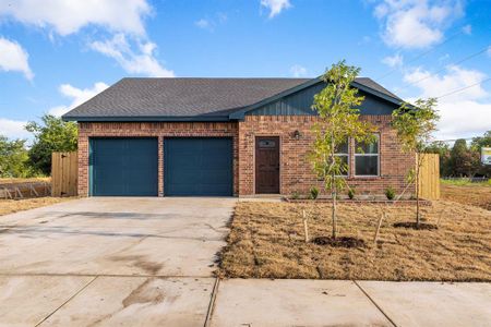 New construction Single-Family house 5508 Truman Drive, Fort Worth, TX 76112 - photo 0