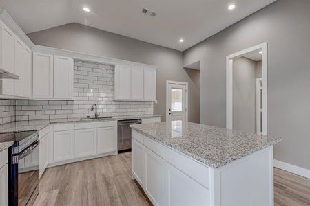 New construction Single-Family house 4215 Fernwood Avenue, Dallas, TX 75216 - photo 14 14