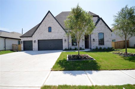 New construction Single-Family house 4835 Parkgate Avenue, Fulshear, TX 77441 204 Plan- photo 2 2
