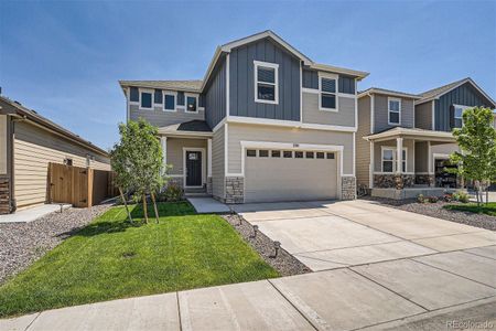 New construction Single-Family house 230 Sabin Way, Lochbuie, CO 80603 - photo 0 0