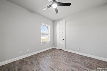 New construction Single-Family house 113 Hondo Drive, La Vernia, TX 78121 - photo 22 22