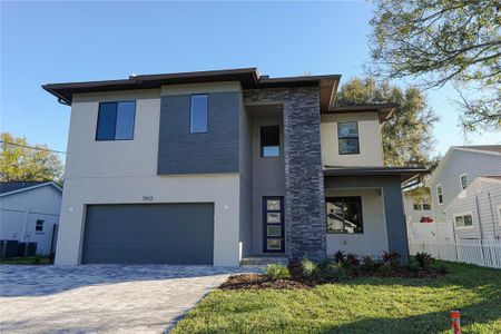 New construction Single-Family house 4102 W Cleveland Street, Tampa, FL 33609 - photo 1 1