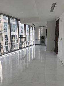 New construction Condo/Apt house 300 Biscayne Blvd Way, Unit 1206, Miami, FL 33131 - photo 0