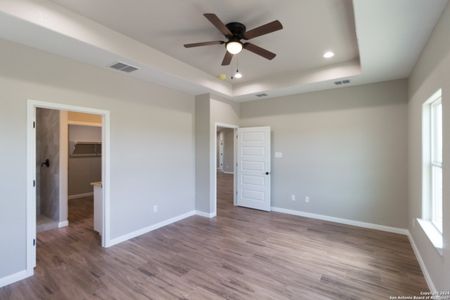 New construction Single-Family house 105 Lost Pines Lane, Marion, TX 78124 - photo 16 16