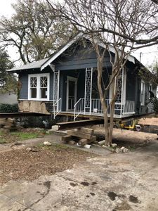 New construction Single-Family house 717 Meriden Ln, Austin, TX 78703 - photo 25 25