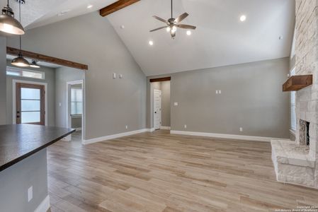 New construction Single-Family house 114 Wild Persimmon Trail, Marion, TX 78124 - photo 2 2