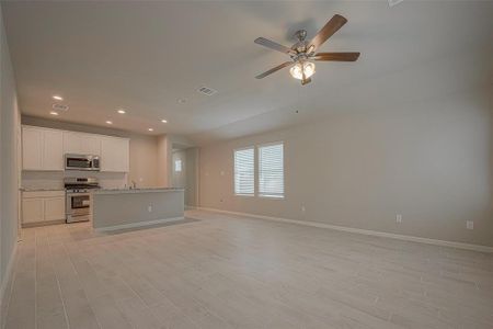 New construction Single-Family house 12302 Belhaven Terrace Drive, Humble, TX 77044 - photo 8 8
