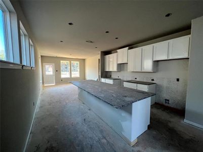 New construction Single-Family house 12878 Lime Stone Lane, Conroe, TX 77303 Newport Homeplan- photo 5 5