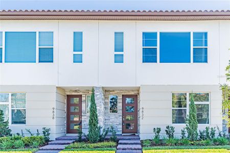 New construction Townhouse house 9832 Bucklow Hill Drive, Orlando, FL 32832 - photo 0 0