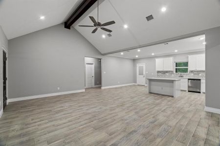 New construction Single-Family house 318 County Road 2221, Cleveland, TX 77327 - photo 7 7