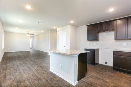 New construction Single-Family house 4010 Colony River Rock Boulevard, Pinehurst, TX 77362 - photo 48 48
