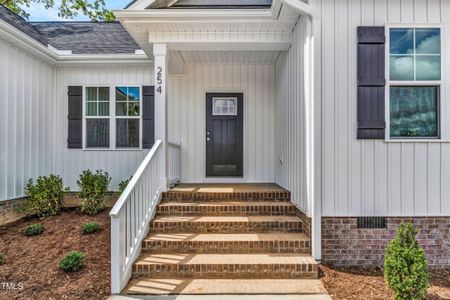 New construction Single-Family house 254 Dry Branch Drive, Kenly, NC 27542 - photo