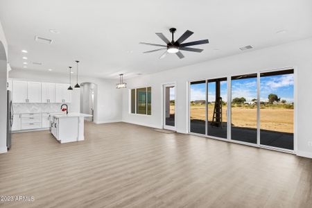 New construction Single-Family house 1550 E Kennedy Avenue, Coolidge, AZ 85128 - photo 2