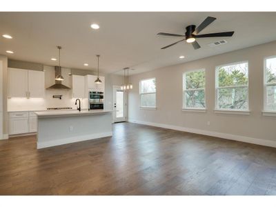 New construction Single-Family house 13712 Long Island Dr, Pflugerville, TX 78660 - photo 1 1