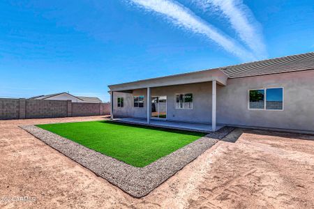 New construction Single-Family house 35097 N Palm Drive, San Tan Valley, AZ 85140 - photo 36 36