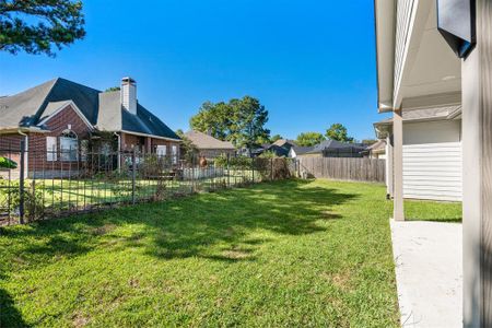 New construction Single-Family house 21 Wick Willow Road, Montgomery, TX 77356 - photo 30 30