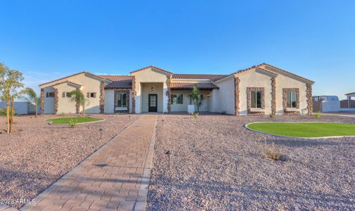 New construction Single-Family house 9457 W Coral Mountain Road, Casa Grande, AZ 85194 - photo 4 4