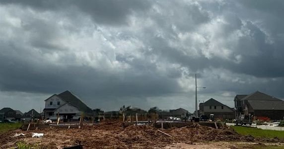 New construction Single-Family house 2714 Jumeirah Lane, Texas City, TX 77568 Travis Homeplan- photo 1 1