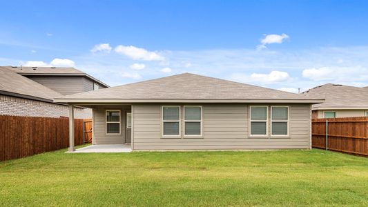 New construction Single-Family house 561 Marsh Street, Cleburne, TX 76033 - photo 31 31