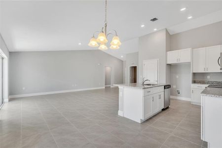New construction Single-Family house 111 Colchester Place, Kissimmee, FL 34758 - photo 4 4