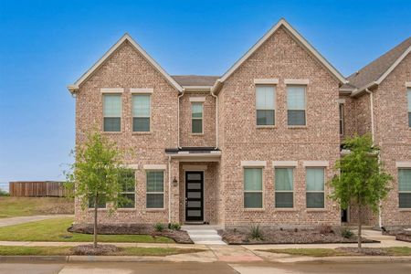 New construction Townhouse house 438 Almanor Street, Lewisville, TX 75056 - photo 0 0