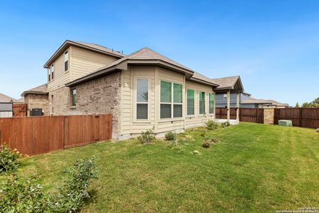 New construction Single-Family house 124 Stag Way, Cibolo, TX 78108 - photo 50 50