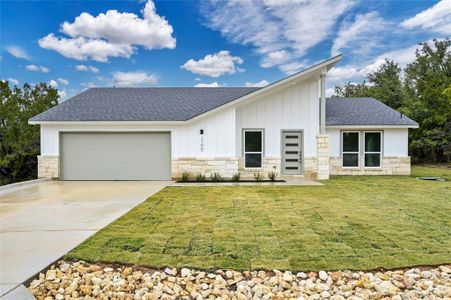 New construction Single-Family house 1706 Emerald Rd, Lago Vista, TX 78645 Magnolia- photo 0