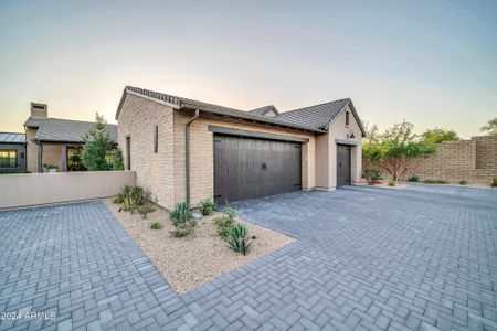 New construction Single-Family house 8760 E Hackamore Drive, Scottsdale, AZ 85255 - photo 2 2