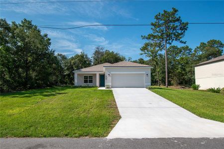 New construction Single-Family house 32 Dogwood Drive Course, Ocala, FL 34472 - photo 0 0